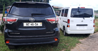 Vehicle 2016 Toyota Highlander